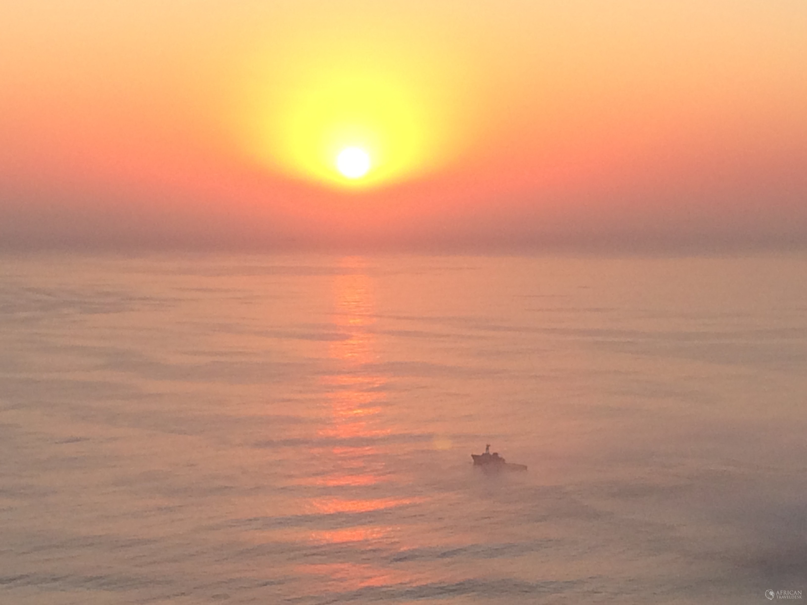 sun-signal-hill-ship-ocean