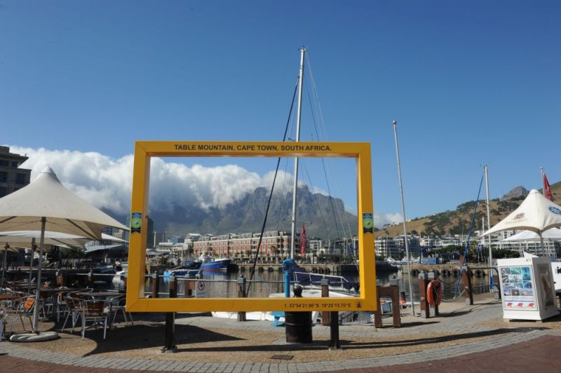 waterfront-cape-town-table mountain